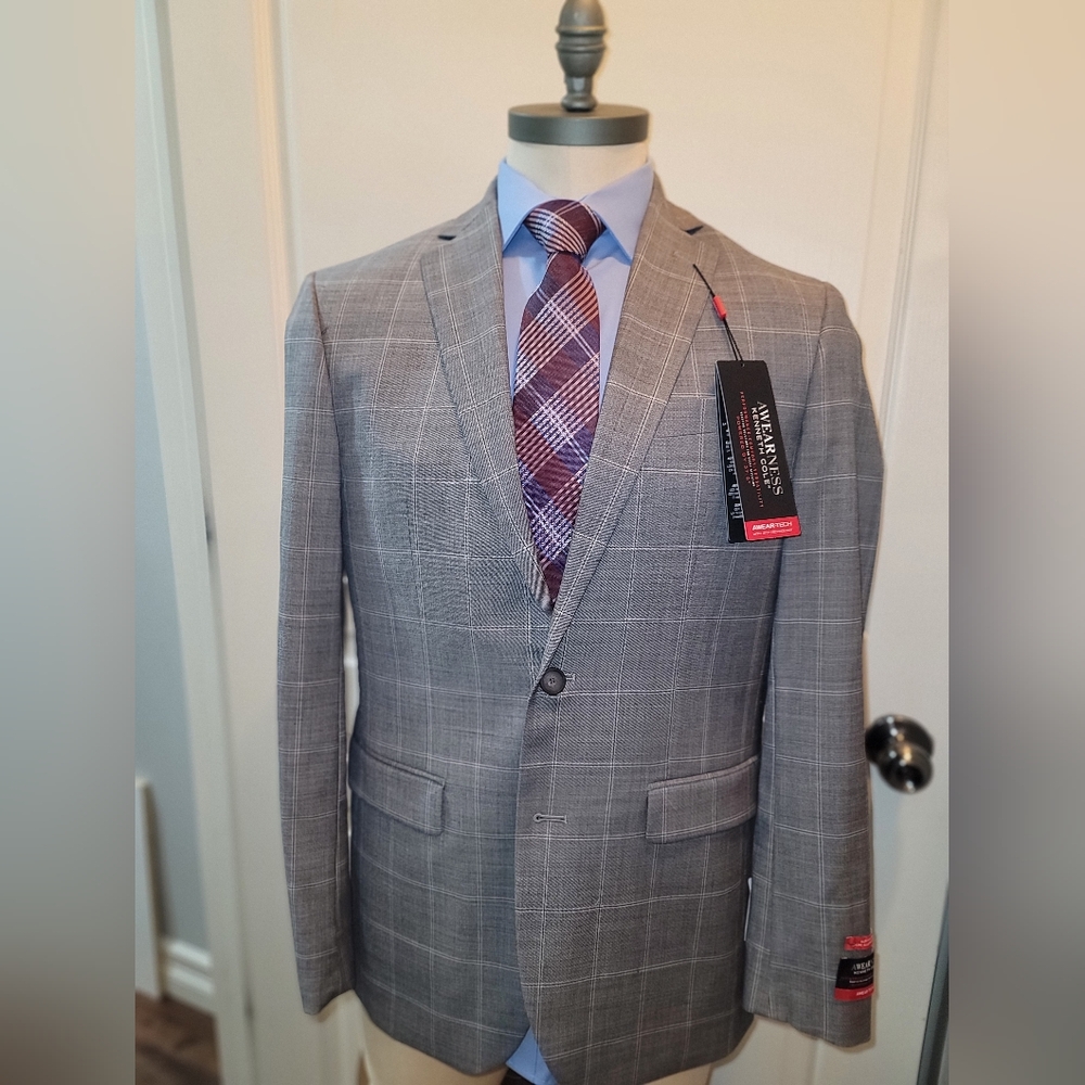 Grey Plaid wool suit 40R/34
